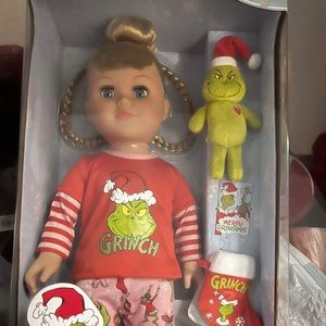 My life as grinch doll